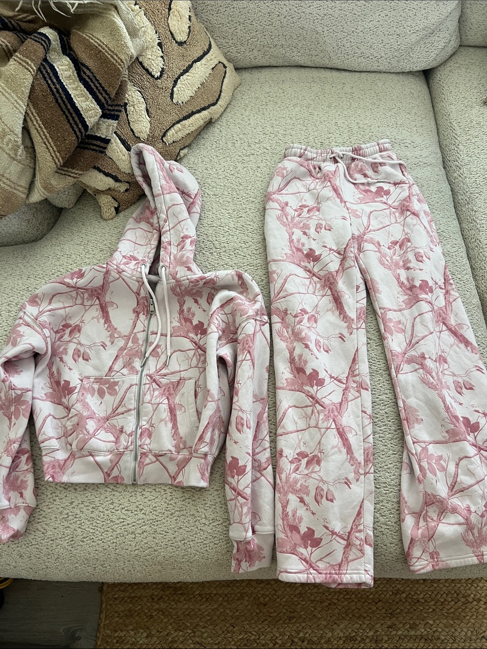 Abercrombie Pink camo fleece set XS new